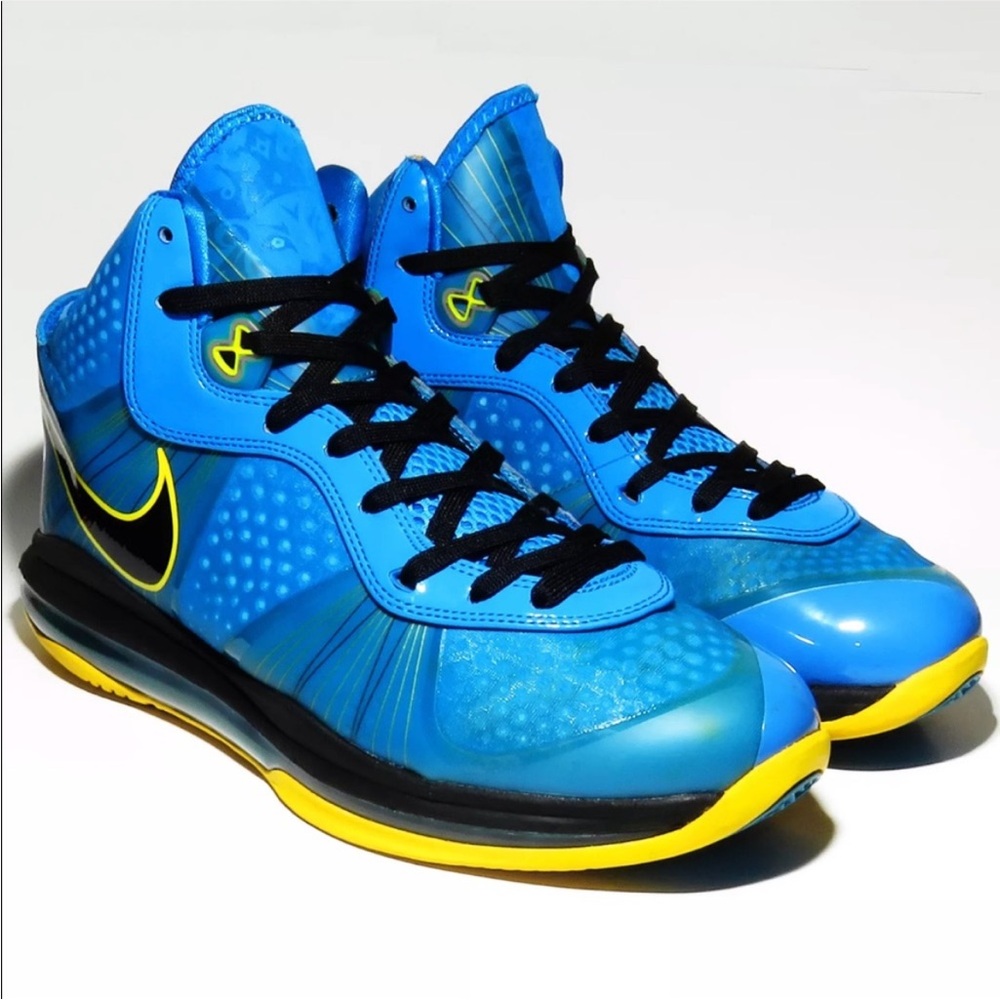 Nike LeBron 8 V/2 Entourage Size 12